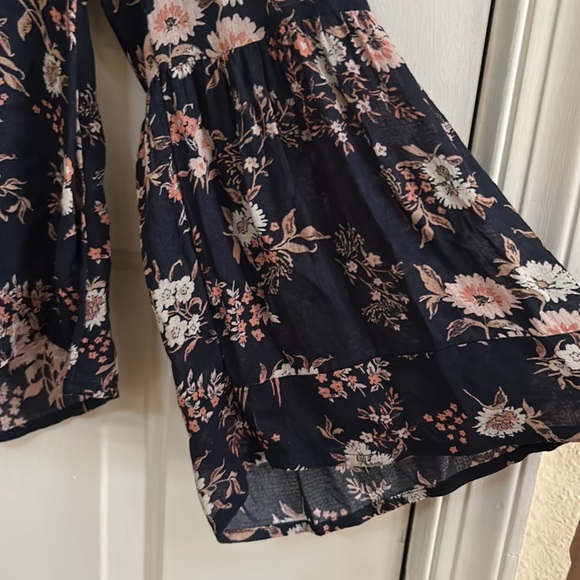 Lucky Brand Blouse - Picture 4 of 5